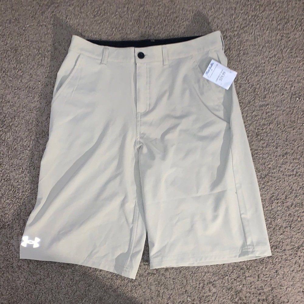 Hurley khaki shorts
